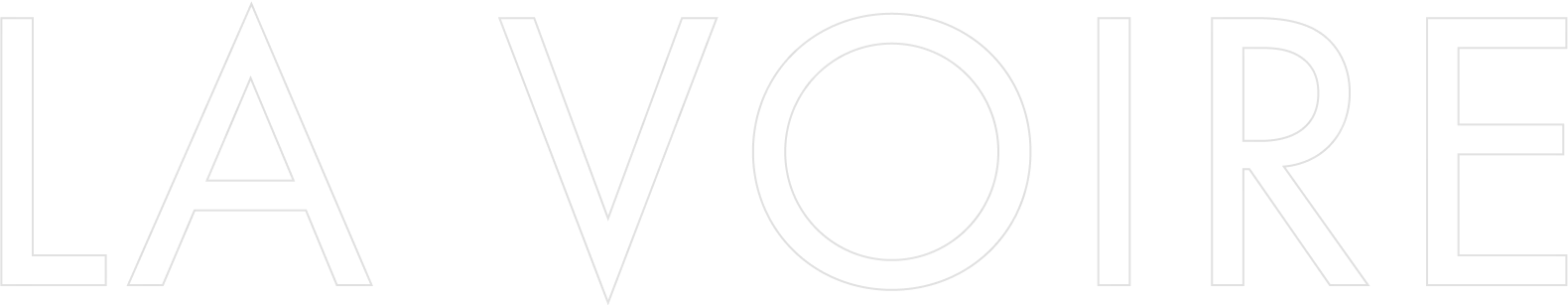 LA VOIREのロゴ画像